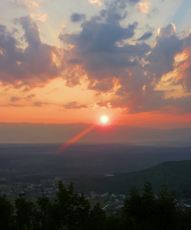 sunrise yelgun 5th July.jpg